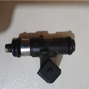 سوزن انژکتور بوش 4 سوراخ اصلی