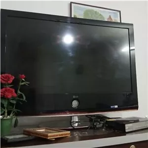 تلویزیون 37 اینچ ال جی