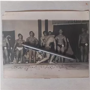 یک عدد عکس قدیمی