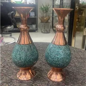 گلدان فیروزه کوبی شده