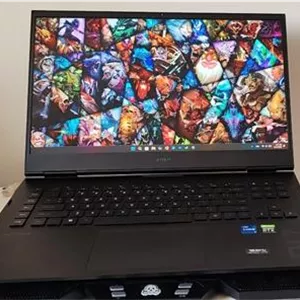 HP OMEN 17