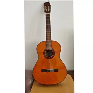 گیتار یاماها C70 اصل