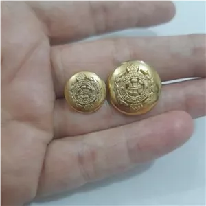 یک جفت دکمه نظامی خارجی