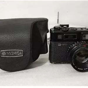 دوربین عکاسی قدیمی یاشیکا yashica