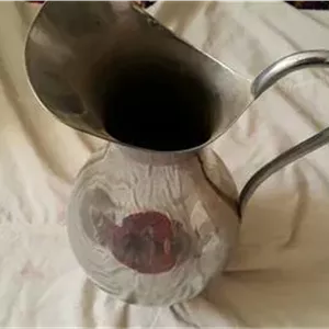 یک عدد پارچ برنجی سایز بزرگ در حد نو