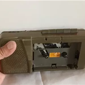 2دستگاه رادیو ضبط کوچک