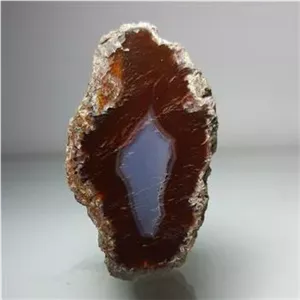 عقیق قرمز ( red agate)
