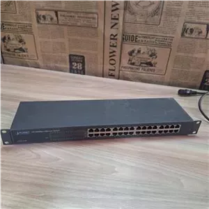 سوییچ 32 پورت پلنت FNSW 3200