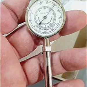 متر مدور آلمانی قدیمی نونو وبسیار کمیاب
