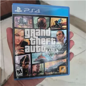 Gta v دیسک همراه نقشه داخل