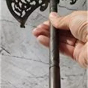 تبرزین فولادی شبکه ای دستساز قدیمی