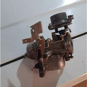 کاربراتور پژو 504