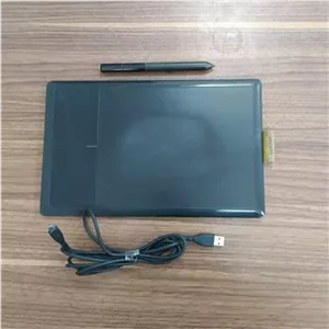 قلم نوری و صفحه وکام ctl 470 wacom
