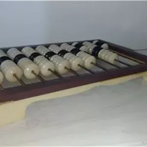 چرتکه قدیمی پلاستیکی