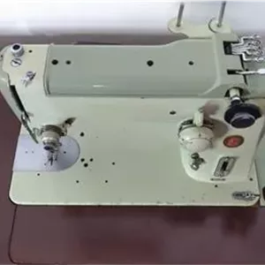 چرخ خیاطی مبله پدالی سینجر انگلیسی کمیاب