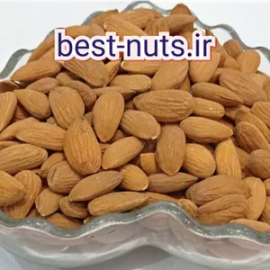 مغز بادام درختی خام