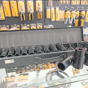 مجموعه ۱۳ عددی بکس ضربه‌ای عمیق ۱/۲ اینچی فولاد حرارت دیده فوق حرفه ای دارای جعبه فلزی مخصوص کارهای پر قدرت و سنگین برند اصلی هوتچ کد (206403)