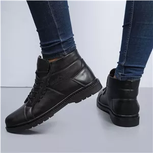 نیم بوت مردانه چرم خارجی درجه 1 مدل artemis آرتمیس بسیار شیک دوردوخت سایز40 تا44