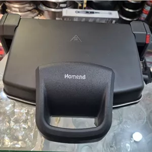 ساندویچ ساز و توستر کاراجا ترکیه مدل هامند 1337h رنگ سیاه