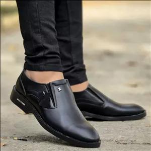 فروش فوق العاده کفش مجلسی ساده و شیک مردانه رنگ مشکی  با ارسال رایگان