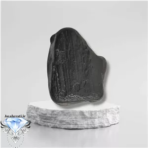 سنگ شبق (جت) طبیعی 10.8گرم