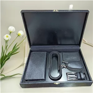 ست هدیه مدیریتی چرم طبیعی طرح کروکو همراه با تخته‌نرد چوبی