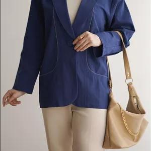 کت تک دکمه نورا