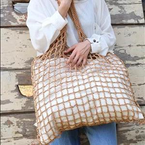 کیف رافیا مدل ونوشه رنگ کرم