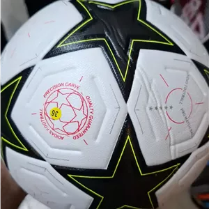 توپ فوتبال پرسی لیگ قهرمانان اروپا 2025