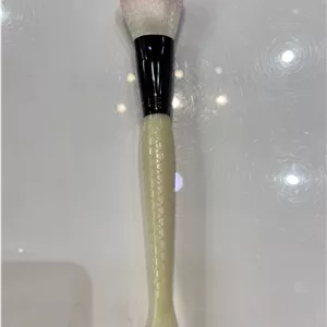 براش رژ گونه مدل ماهی EXPERT FACE BRUSH