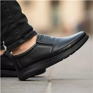 کفش تمام چرم کایت بدون بند مشکی