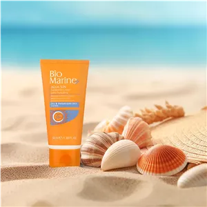 (انقضا:1407) (بی رنگ) کرم ضدآفتاب رطوبت رسان بایومارین SPF50 مدل AQUA SUN، حاوی عصاره جلبک‌های دریایی مناسب پوست‌های خشک، حجم 50 میلی‌لیتر