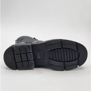 کد 2108 بوت کلاسیک زارا بندی ساده چرم مشکی بدون کیف