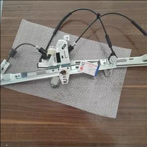 شیشه بالابر برقی درب جلو راست پژو 206 ایساکو