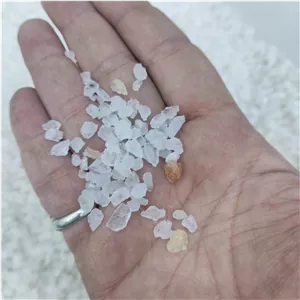 میکس۳ نوع نمک( دلنمک کریستال ۷۵٪  صورتی ۲۰٪  نمک خاکستری ۵٪ ) سایز گرانول