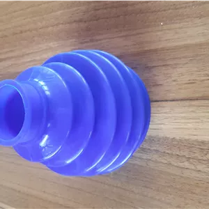 گرد گیرپلوس بیرونی (سمت چرخ ) زانتیا . پژو 206 تیپ 5 مارک سروش صنعت