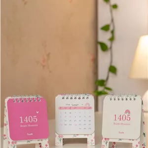 تقویم رومیزی 1405 سری  bright moments