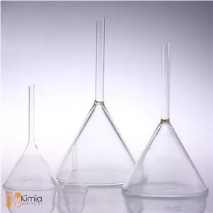 قیف شیشه‌ای