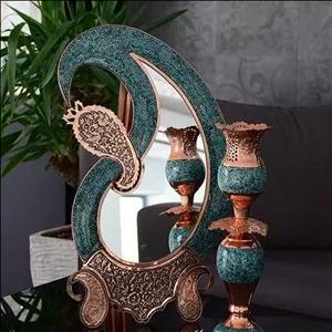 اینه آینه بته جغه فیروزه کوبی نیشابور مسی 30 سانتی قلم زنی شده و لب شبکه ای و ملیله کاری شده