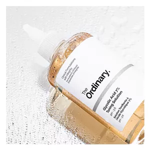 تونر اوردینری گلیکولیک اسید درخشان کننده و لایه بردار (Glycolic Acid 7% Toning Solution)