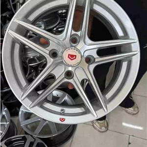 رینگ اسپرت سایز ۱۵×۷ (۱۰۸×۴) نقره ای ووسن ۷۰۷۰