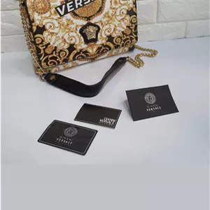 کیف  وارداتی زنانه versace ورساچه -با کیفیت و خاص -ابعاد ۱۵*۲۴