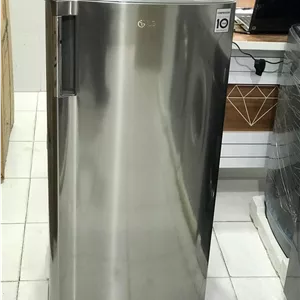 یخچال و فریزر هتلی ال جی مدل Y201