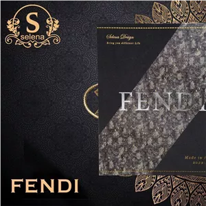 کاغذ دیواری فندی