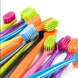 مسواک دستی بسته 4 PRO ULTRA SOFT Banat 