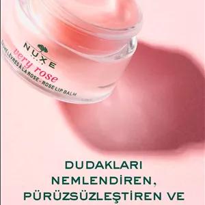 Nuxe بالسام لب‌های خیلی گل رز 15 گرم