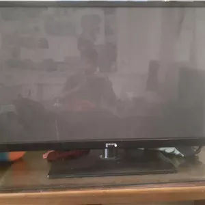 ال سی دی تعمیری ۴۲ اینچ فروش فوری