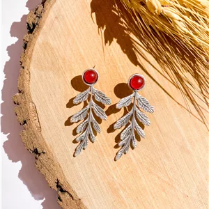 گوشواره ورشو نگین دار ۰۰۱