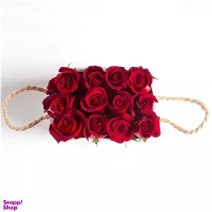 جعبه گل رز قرمز چوبی کوچک