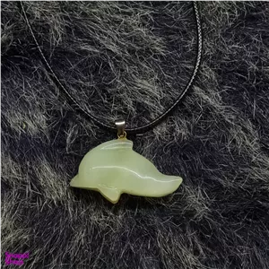 گردنبند مدل سنگ یشم طرح دلفین